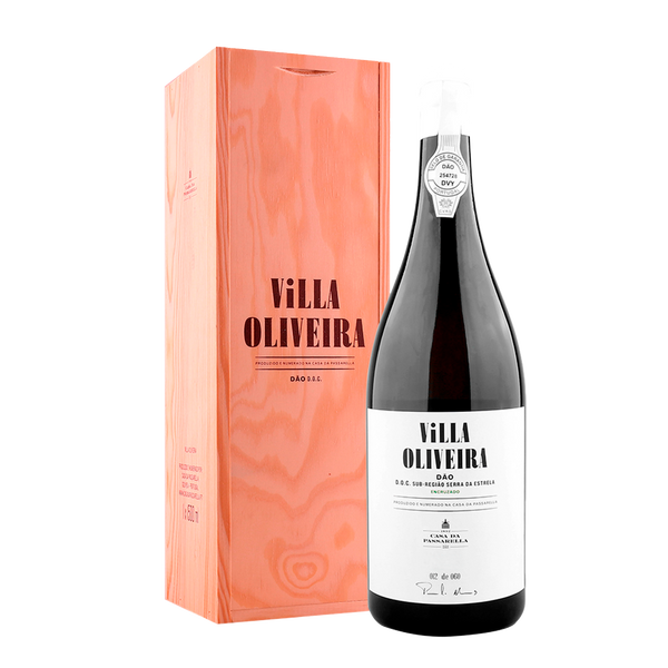 Vinho Branco Magnum Villa Oliveira Encruzado 1.5Lt